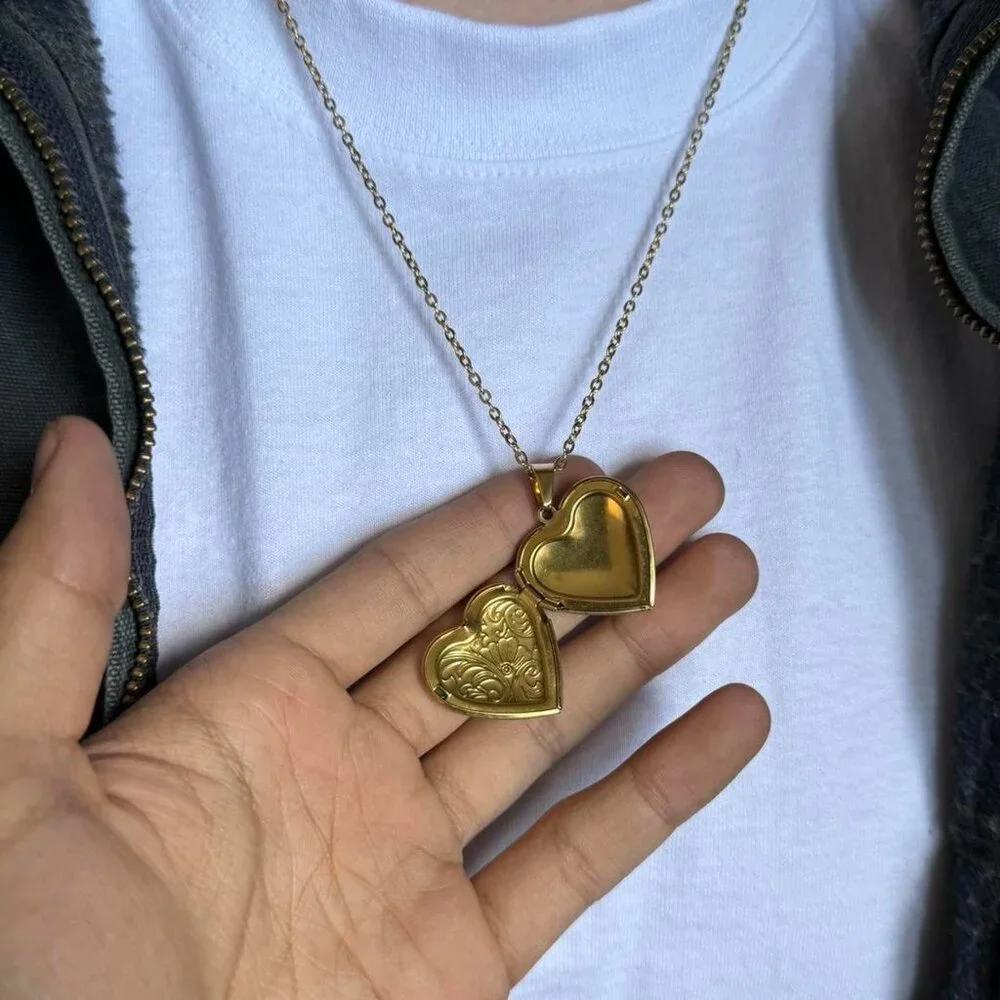 y2k 2000s vintage gold cute heart pendant locket chain necklace